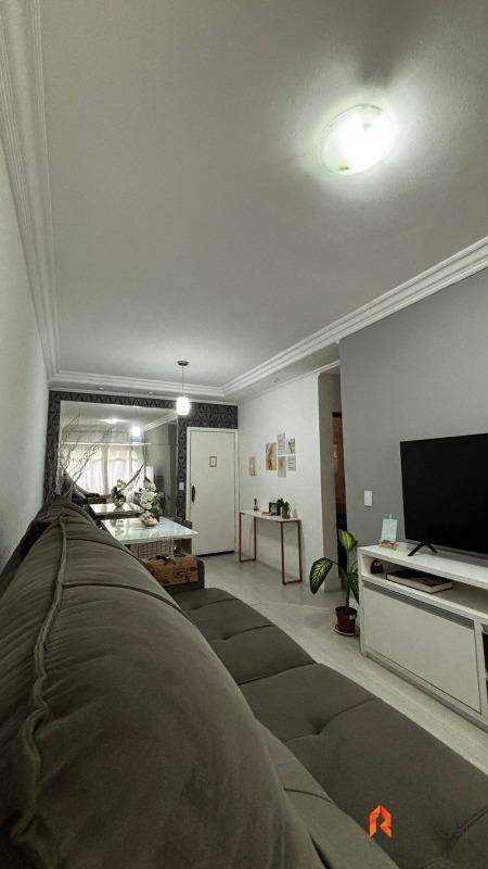 Apartamento à venda com 1 quarto, 64m² - Foto 3