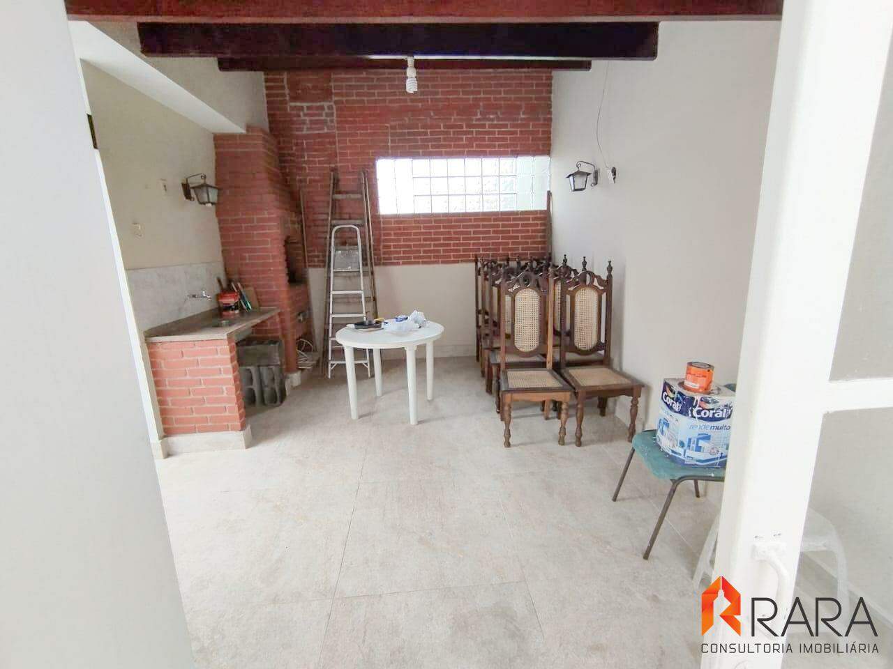 Casa para alugar com 3 quartos, 200m² - Foto 22