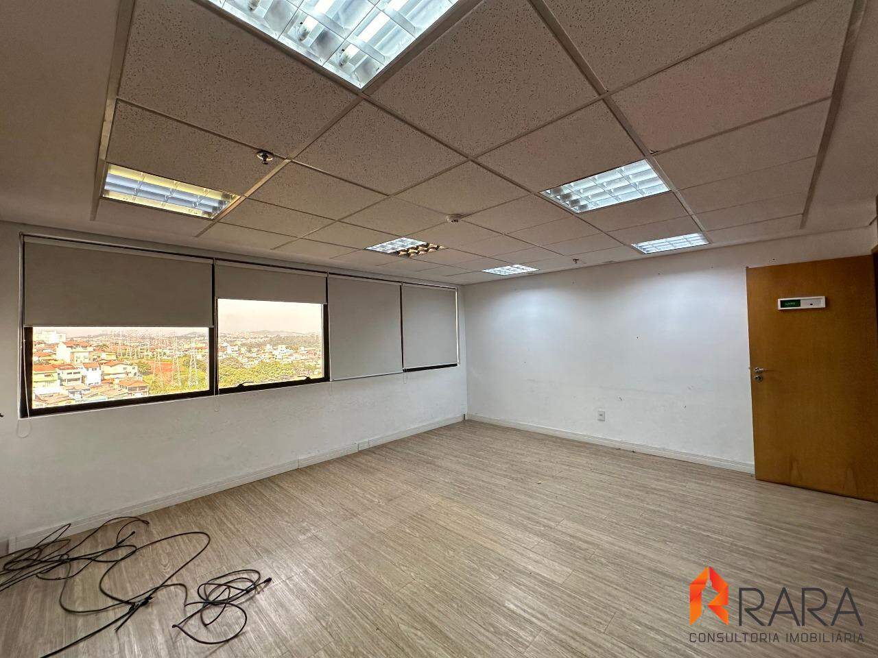 Conjunto Comercial-Sala para alugar, 140m² - Foto 17