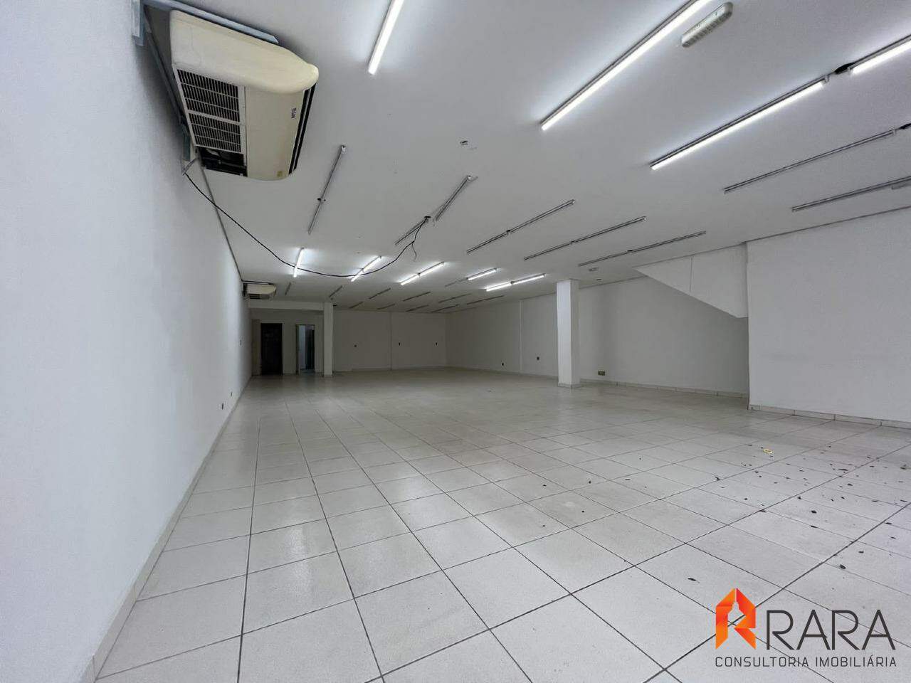 Loja-Salão para alugar, 225m² - Foto 2