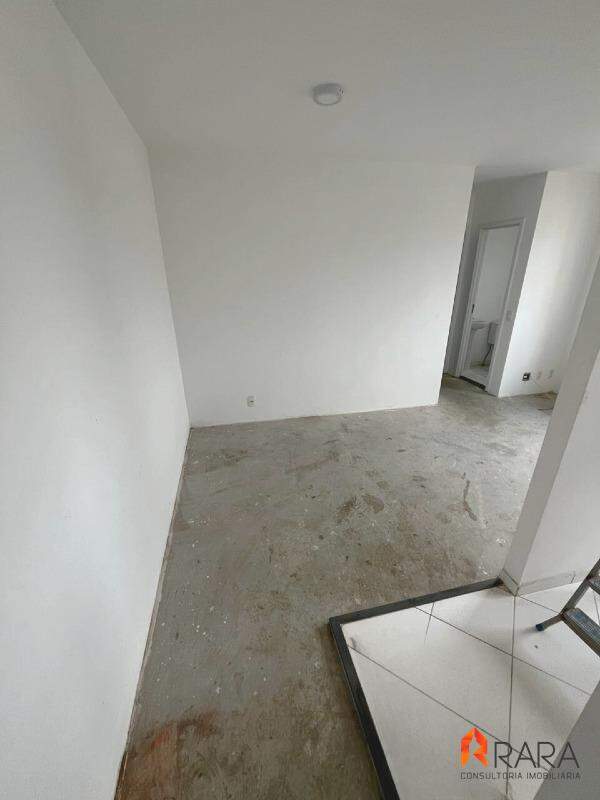 Apartamento à venda com 2 quartos, 44m² - Foto 3