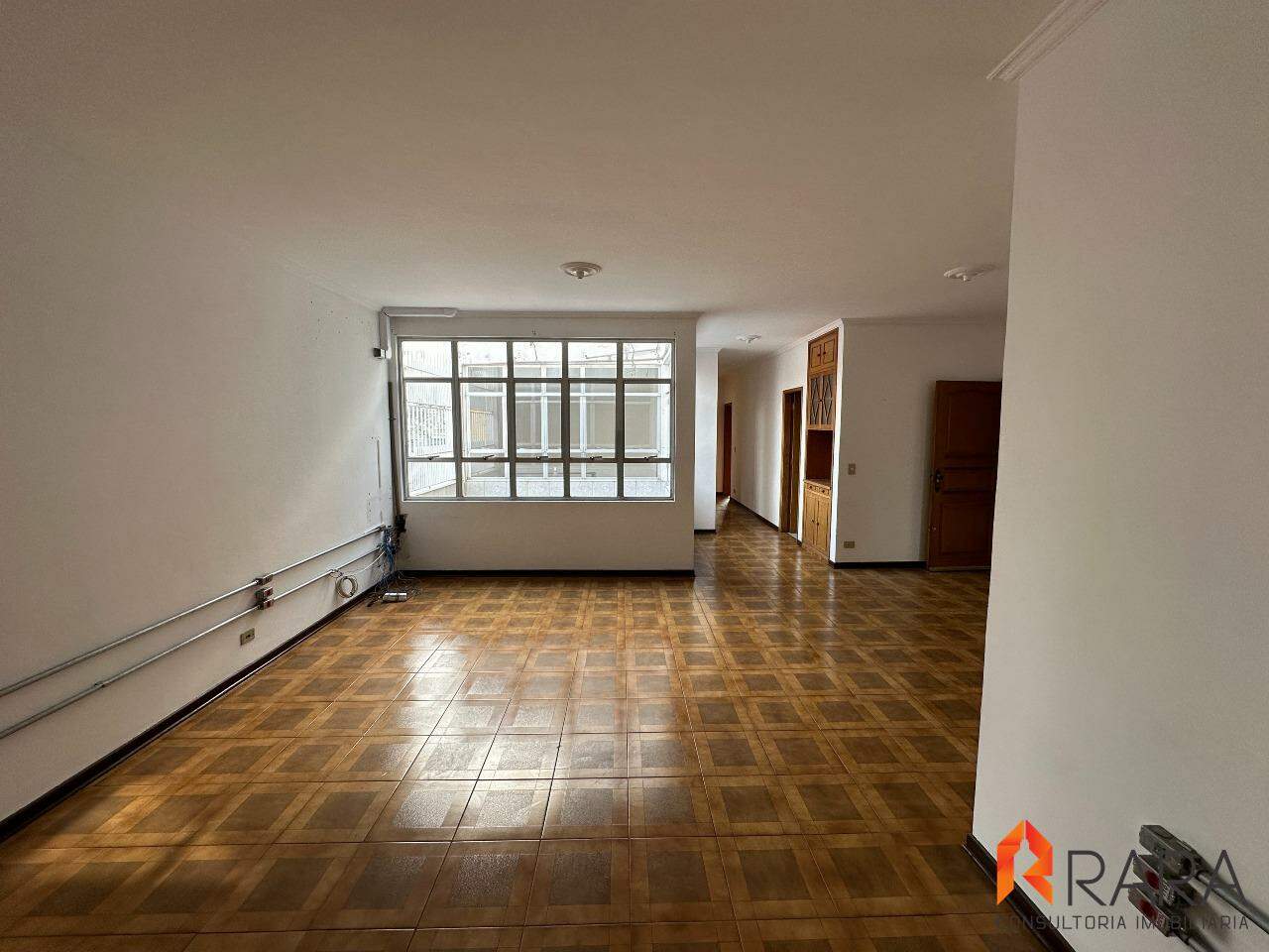 Sobrado à venda com 3 quartos, 200m² - Foto 4