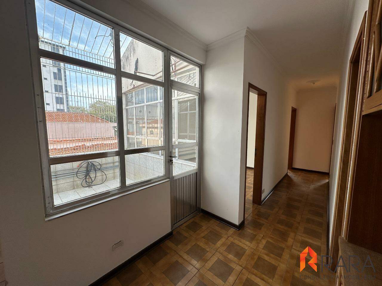 Sobrado à venda com 3 quartos, 200m² - Foto 5