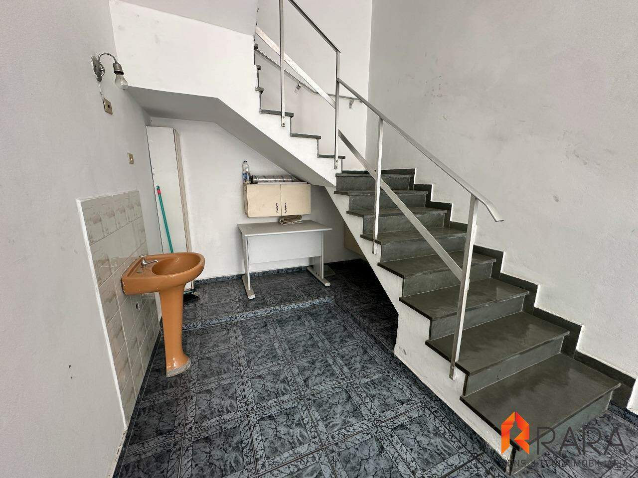 Sobrado à venda com 3 quartos, 200m² - Foto 23