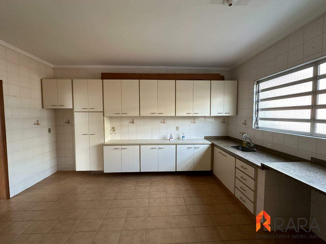 Sobrado à venda com 3 quartos, 200m² - Foto 19