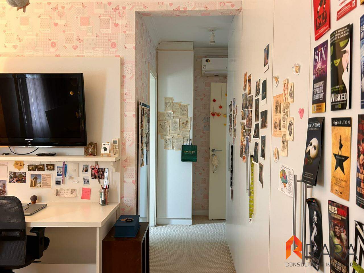 Apartamento à venda com 3 quartos, 210m² - Foto 20