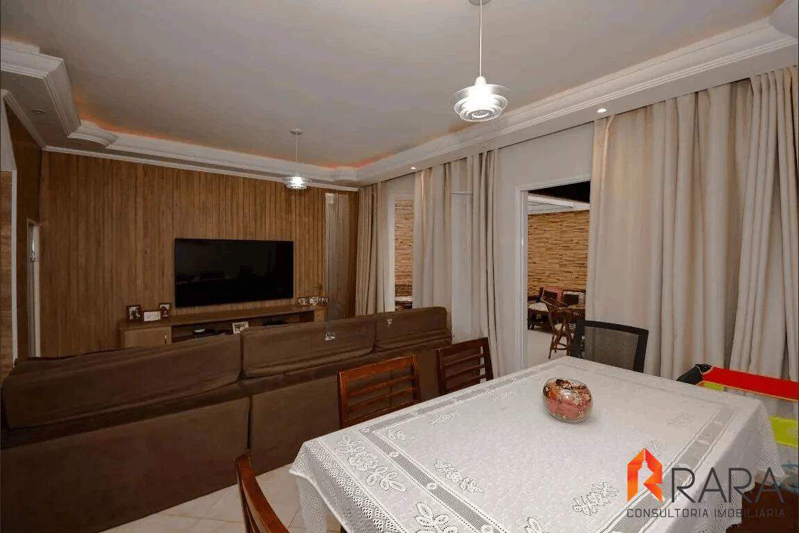 Casa à venda com 3 quartos, 143m² - Foto 4