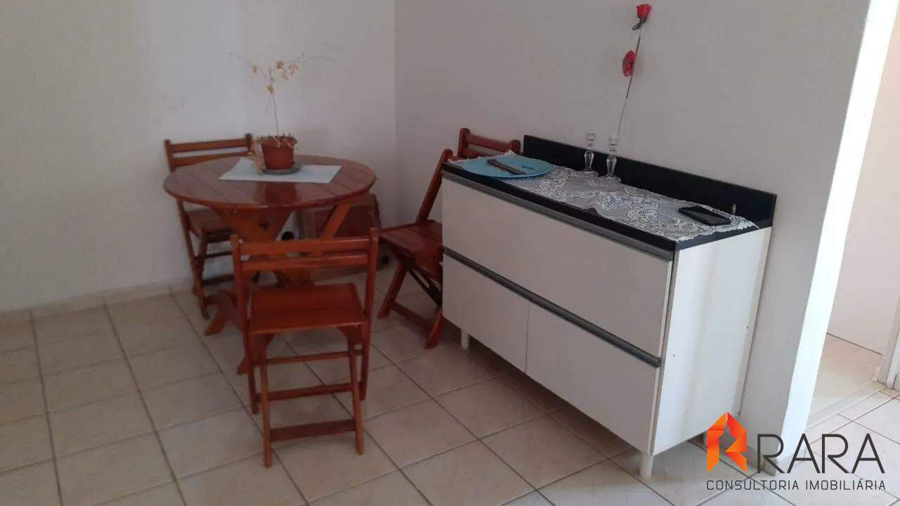 Apartamento à venda com 2 quartos, 67m² - Foto 4