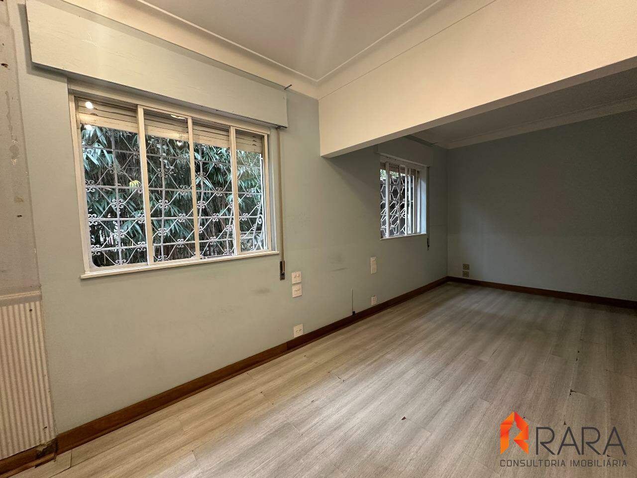 Casa para alugar com 3 quartos, 390m² - Foto 7