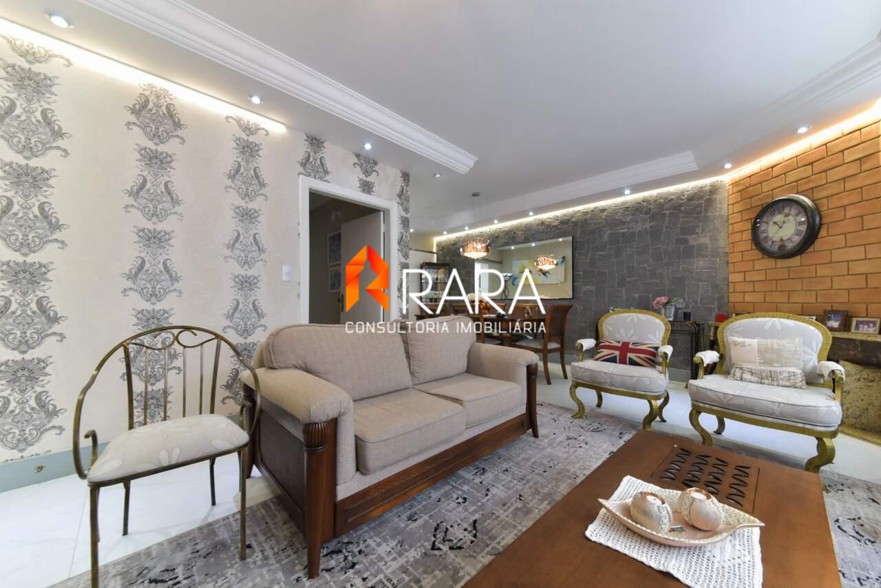 Sobrado, 3 quartos, 243 m² - Foto 2