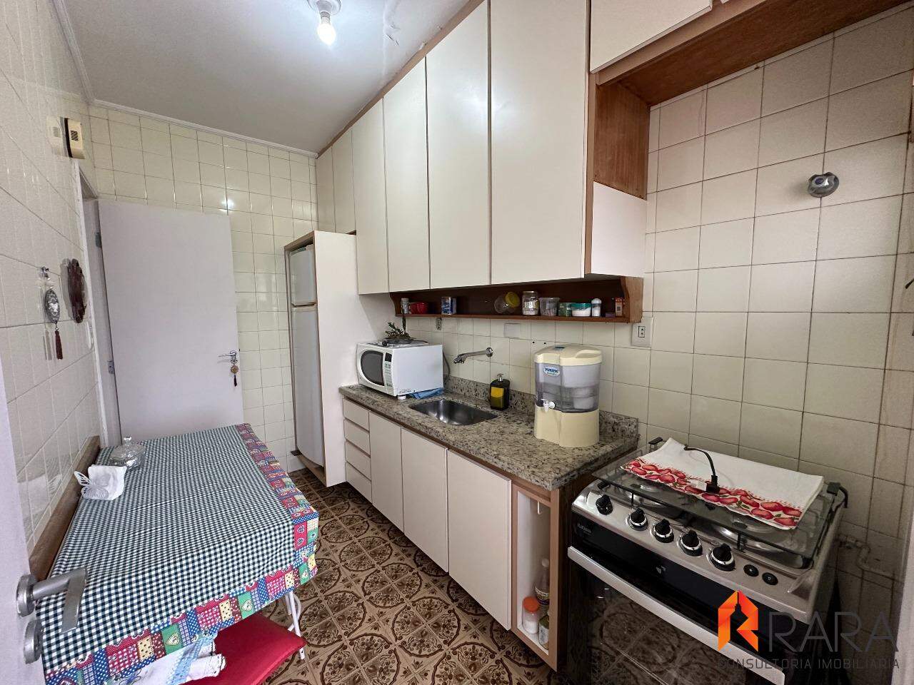 Apartamento à venda com 1 quarto, 46m² - Foto 15