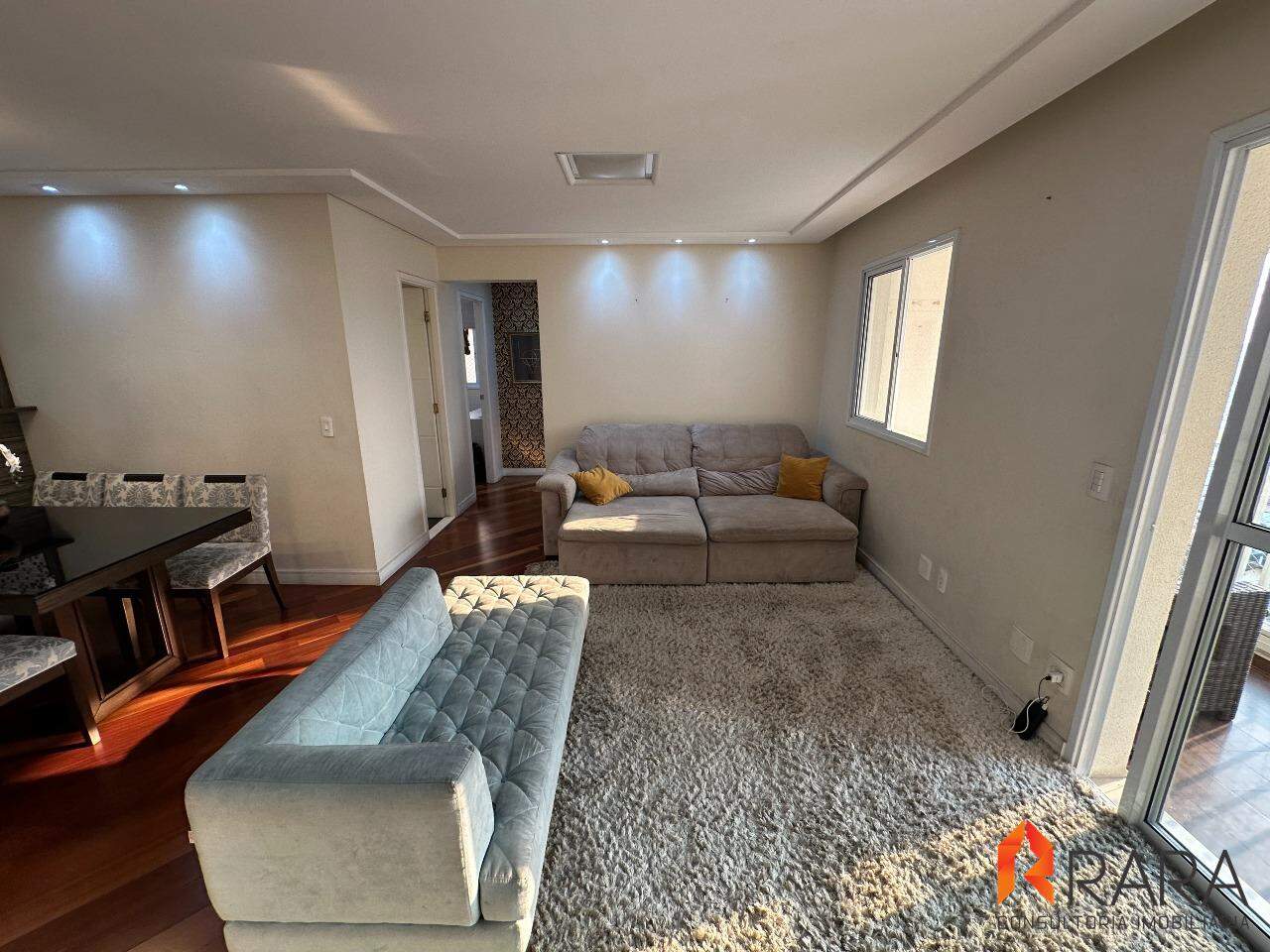 Apartamento à venda com 2 quartos, 80m² - Foto 3