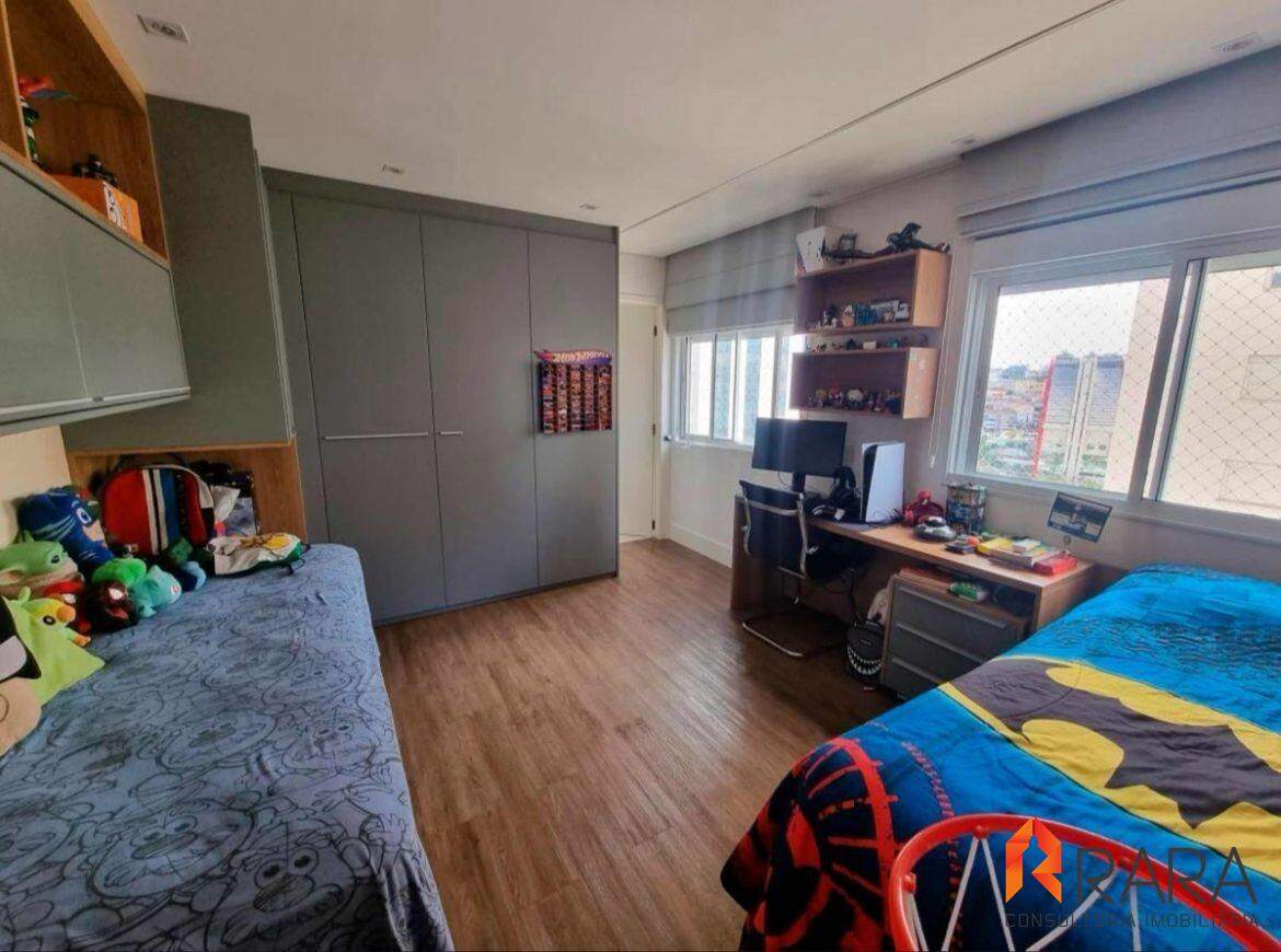 Apartamento à venda com 3 quartos, 237m² - Foto 8