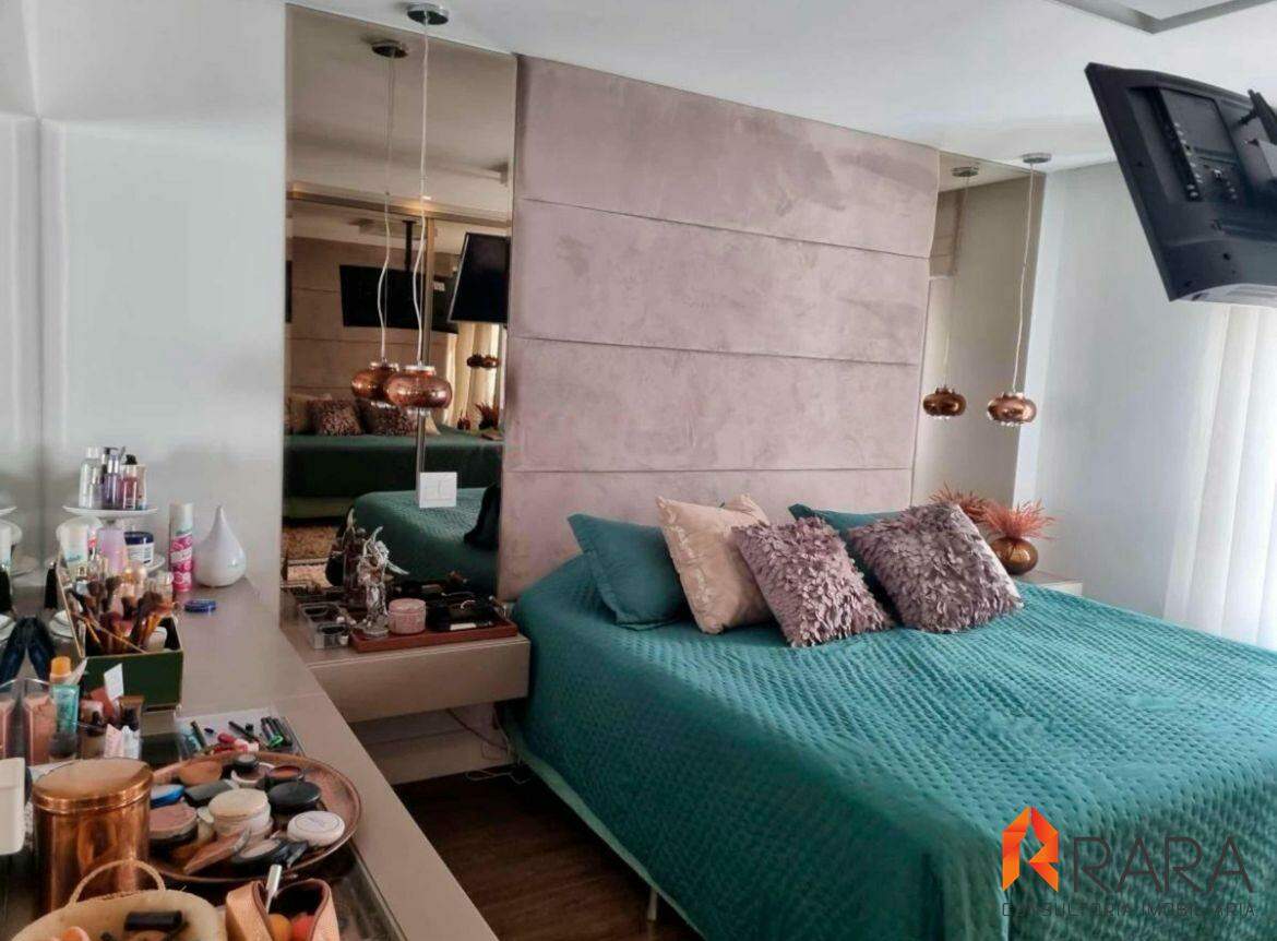 Apartamento à venda com 3 quartos, 237m² - Foto 7