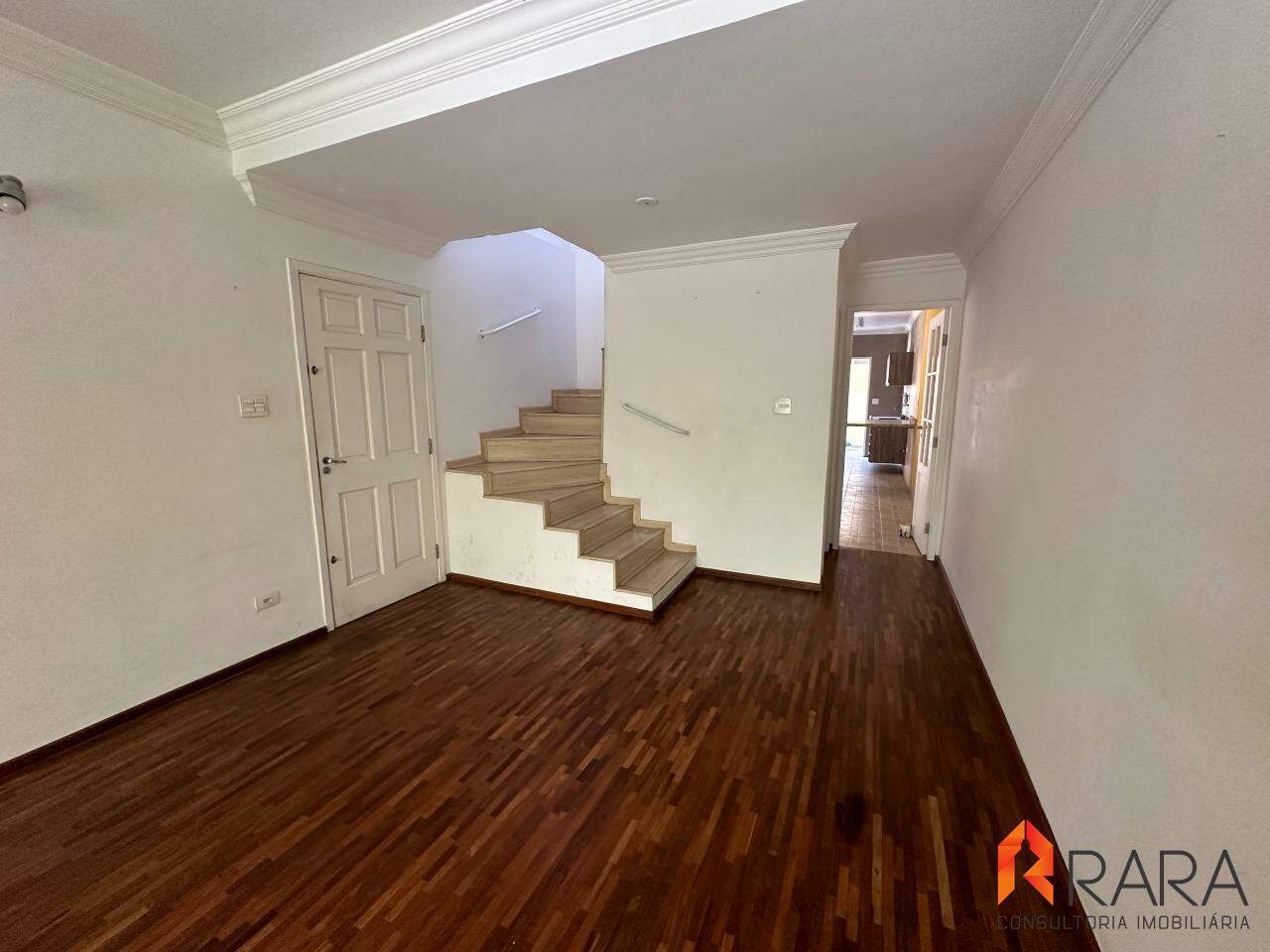 Sobrado à venda com 3 quartos, 165m² - Foto 1