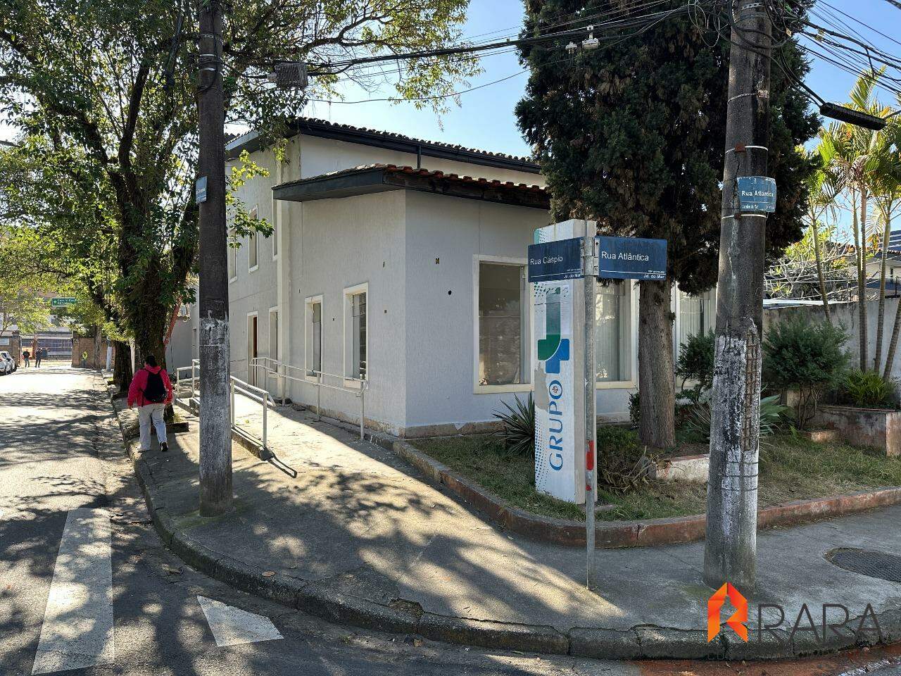 Sobrado, 600 m² - Foto 1