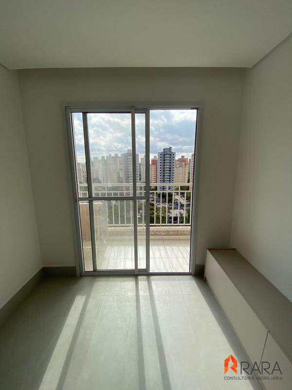 Apartamento à venda com 2 quartos, 55m² - Foto 2