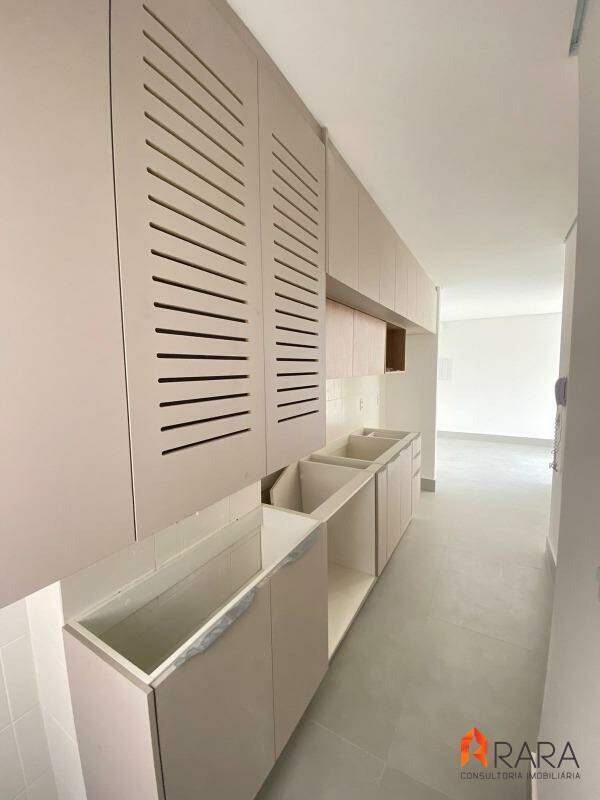 Apartamento à venda com 2 quartos, 55m² - Foto 16