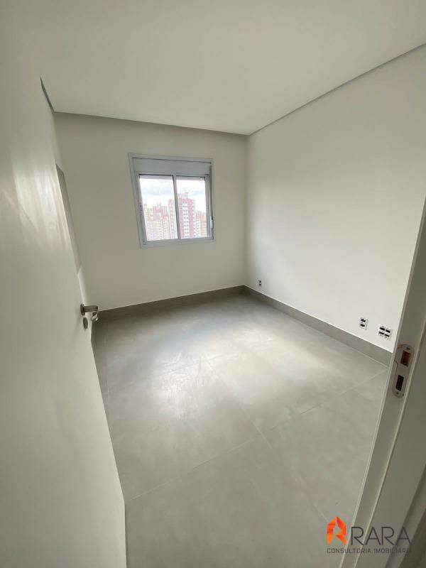 Apartamento à venda com 2 quartos, 55m² - Foto 13