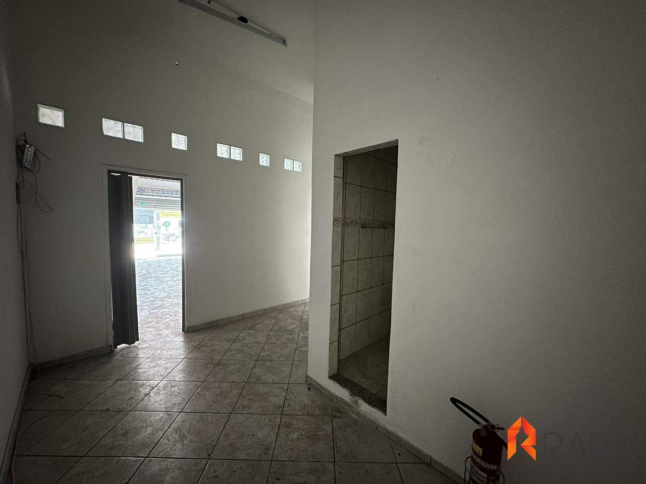 Loja-Salão para alugar, 70m² - Foto 12