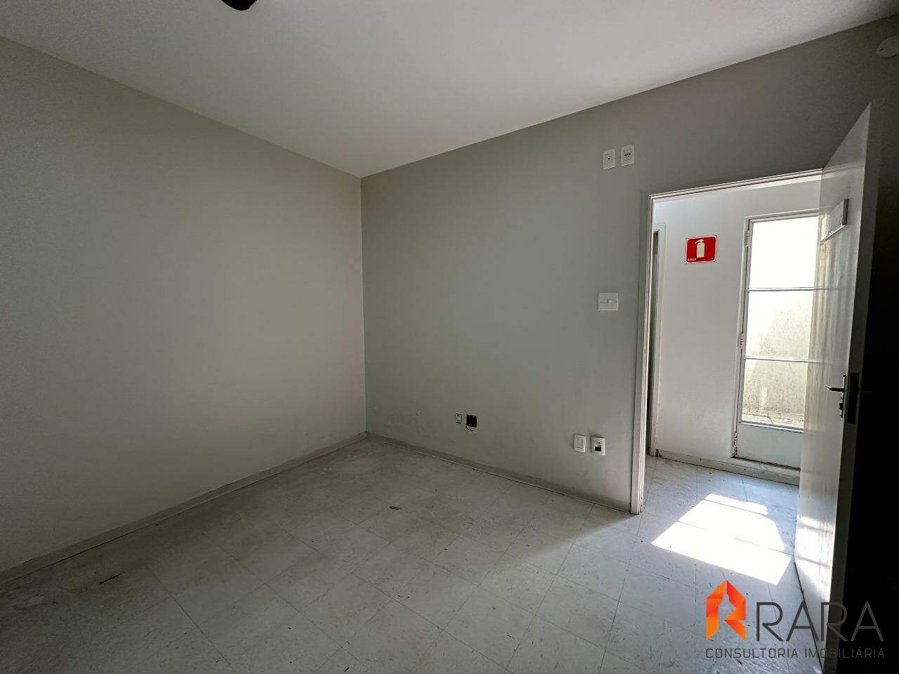 Sobrado para alugar com 4 quartos, 491m² - Foto 11