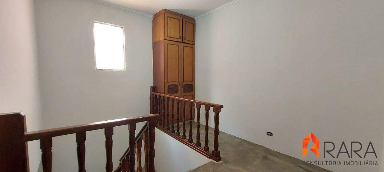 Sobrado para alugar com 4 quartos, 540m² - Foto 13