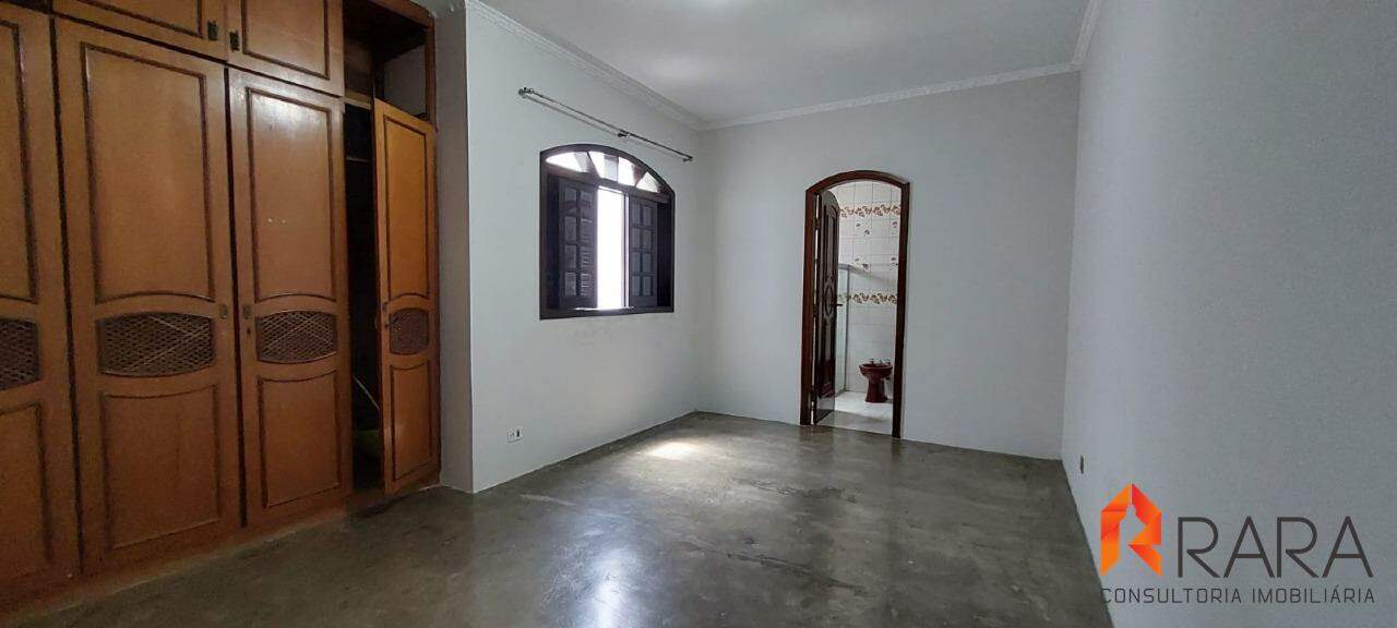 Sobrado para alugar com 4 quartos, 540m² - Foto 7