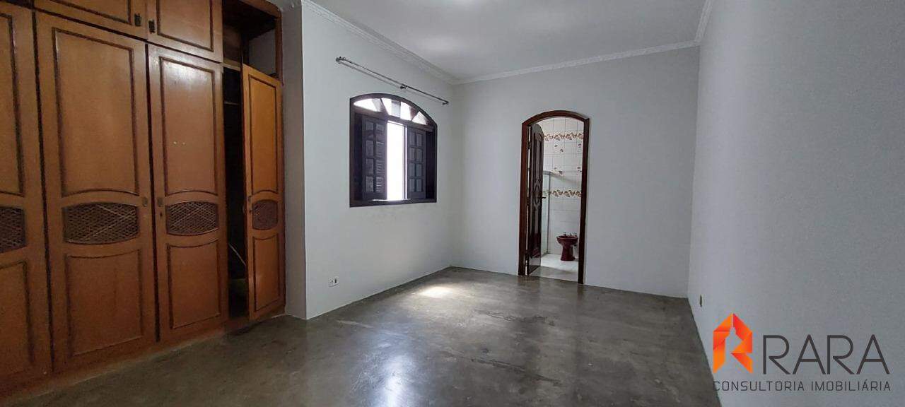 Sobrado à venda com 4 quartos, 540m² - Foto 8