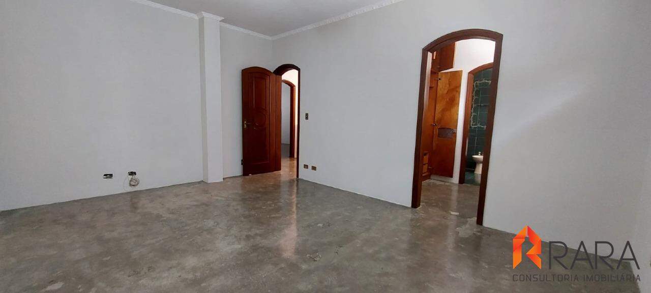 Sobrado à venda com 4 quartos, 540m² - Foto 11