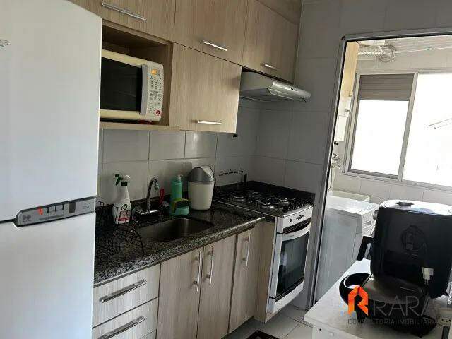 Apartamento à venda com 3 quartos, 60m² - Foto 13