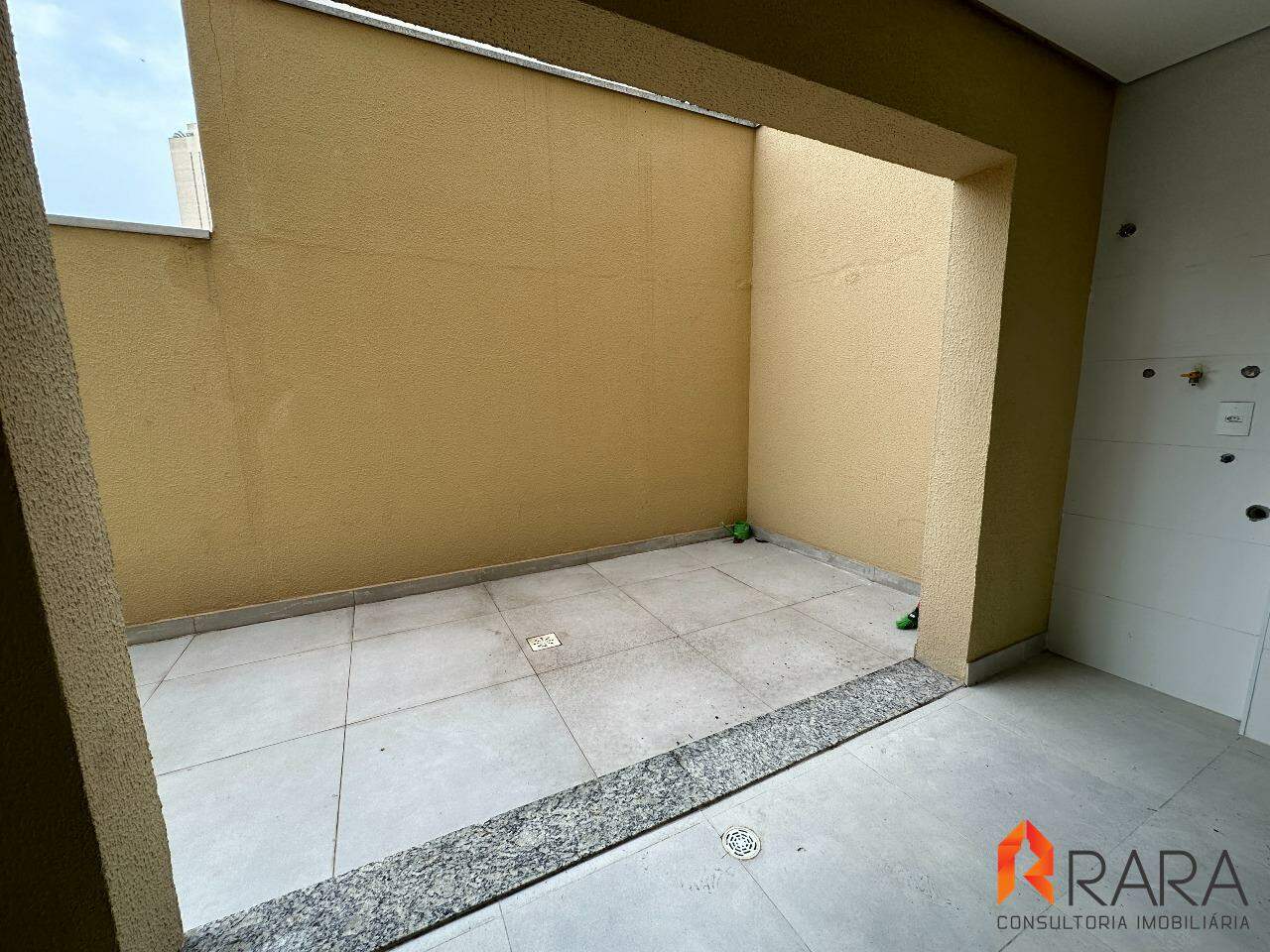 Apartamento à venda com 2 quartos, 62m² - Foto 17