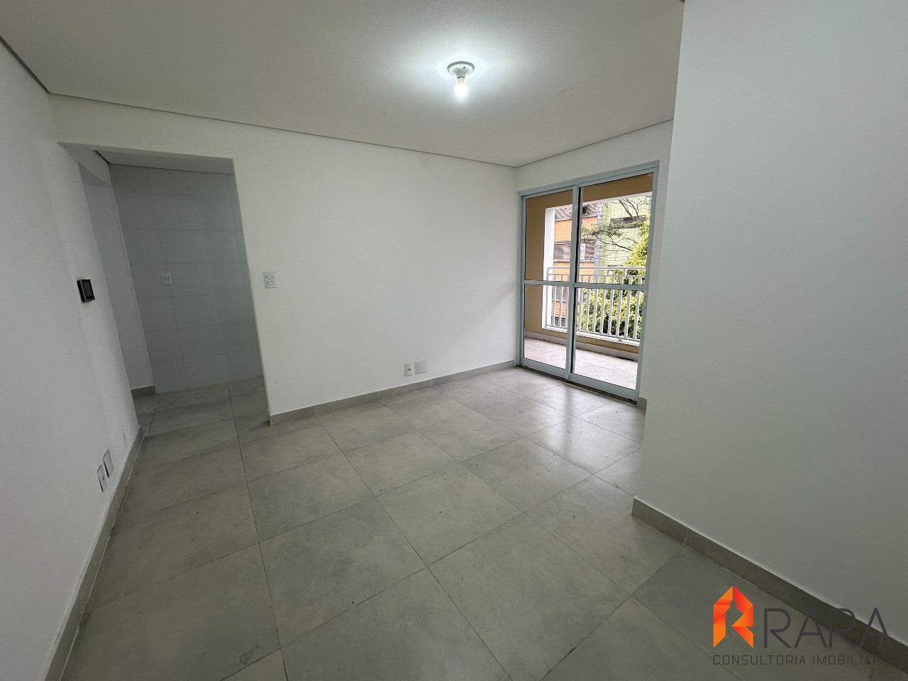 Apartamento à venda com 2 quartos, 63m² - Foto 3