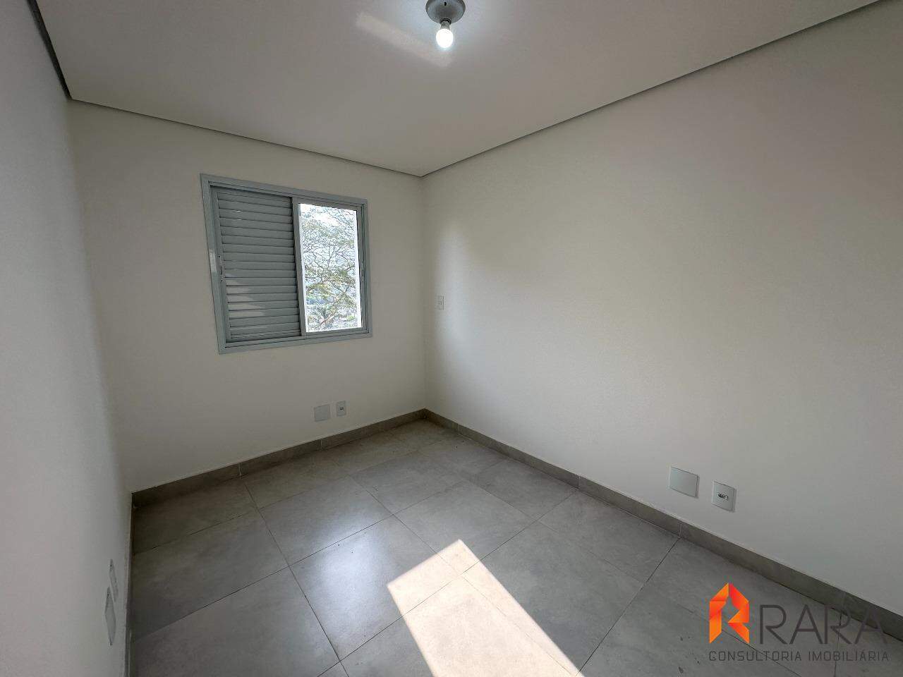 Apartamento à venda com 3 quartos, 134m² - Foto 9