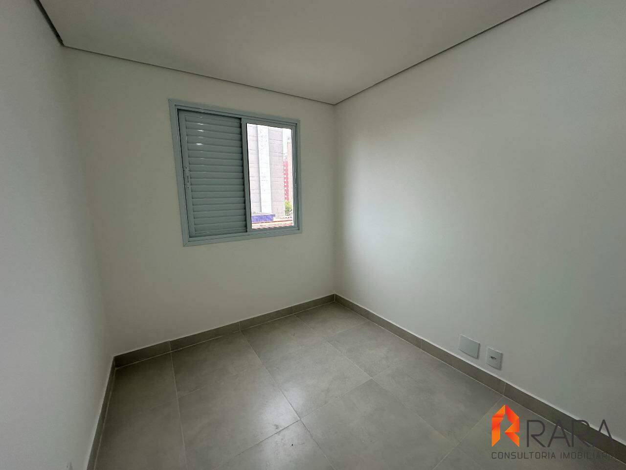 Apartamento à venda com 3 quartos, 114m² - Foto 11