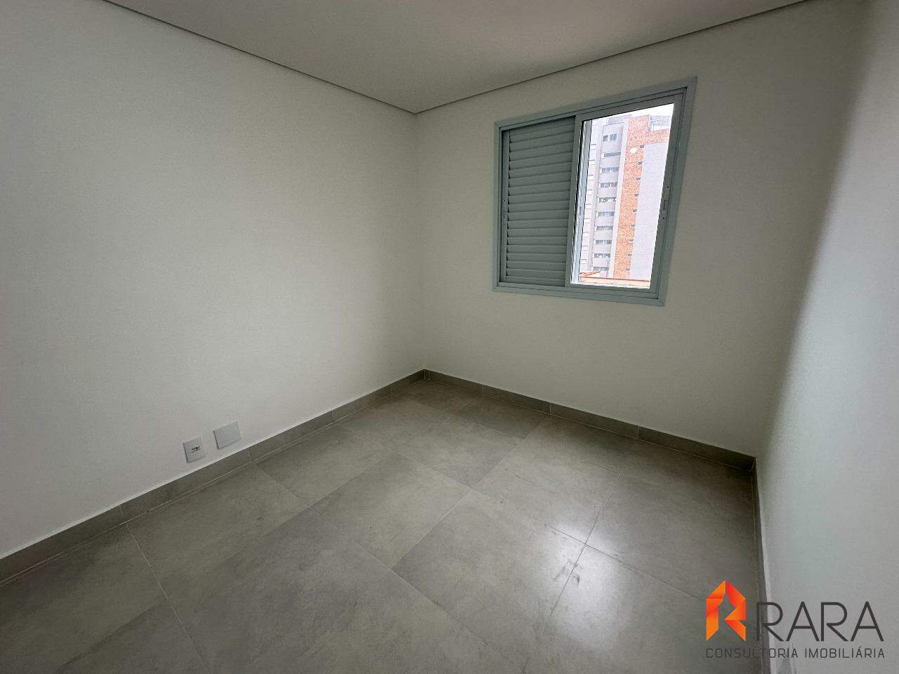 Apartamento à venda com 3 quartos, 133m² - Foto 11