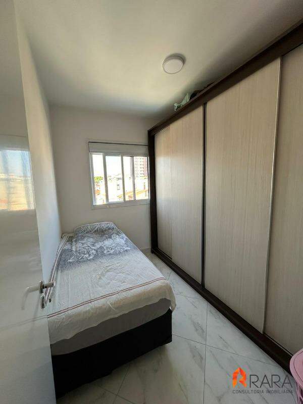 Apartamento à venda com 2 quartos, 57m² - Foto 10