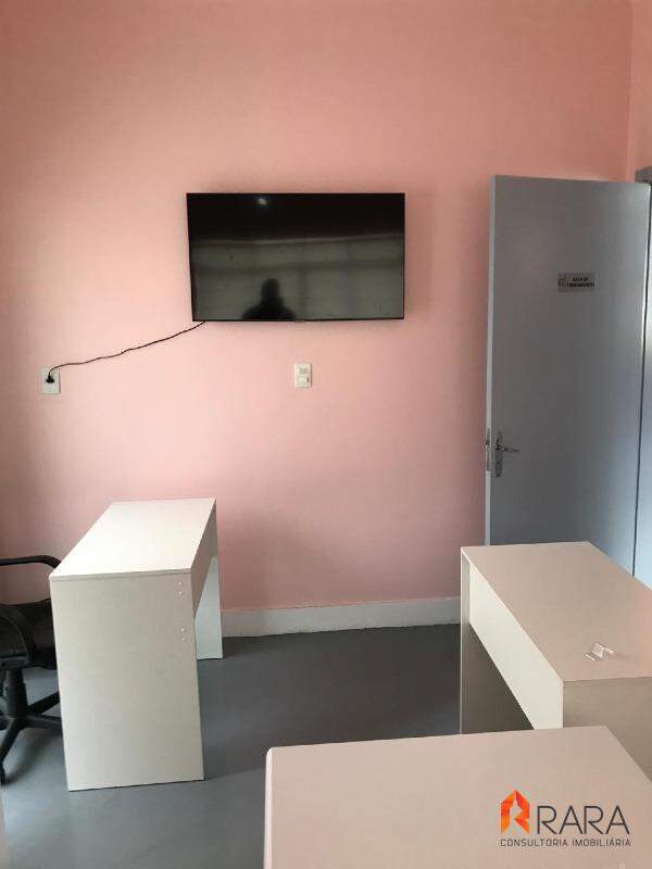 Sobrado para alugar com 3 quartos, 320m² - Foto 9