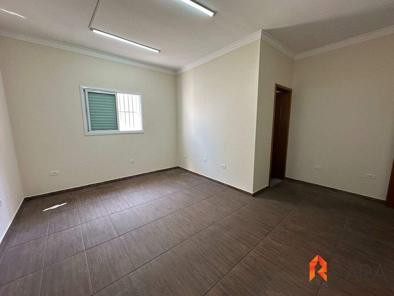 Sobrado para alugar com 5 quartos, 270m² - Foto 6