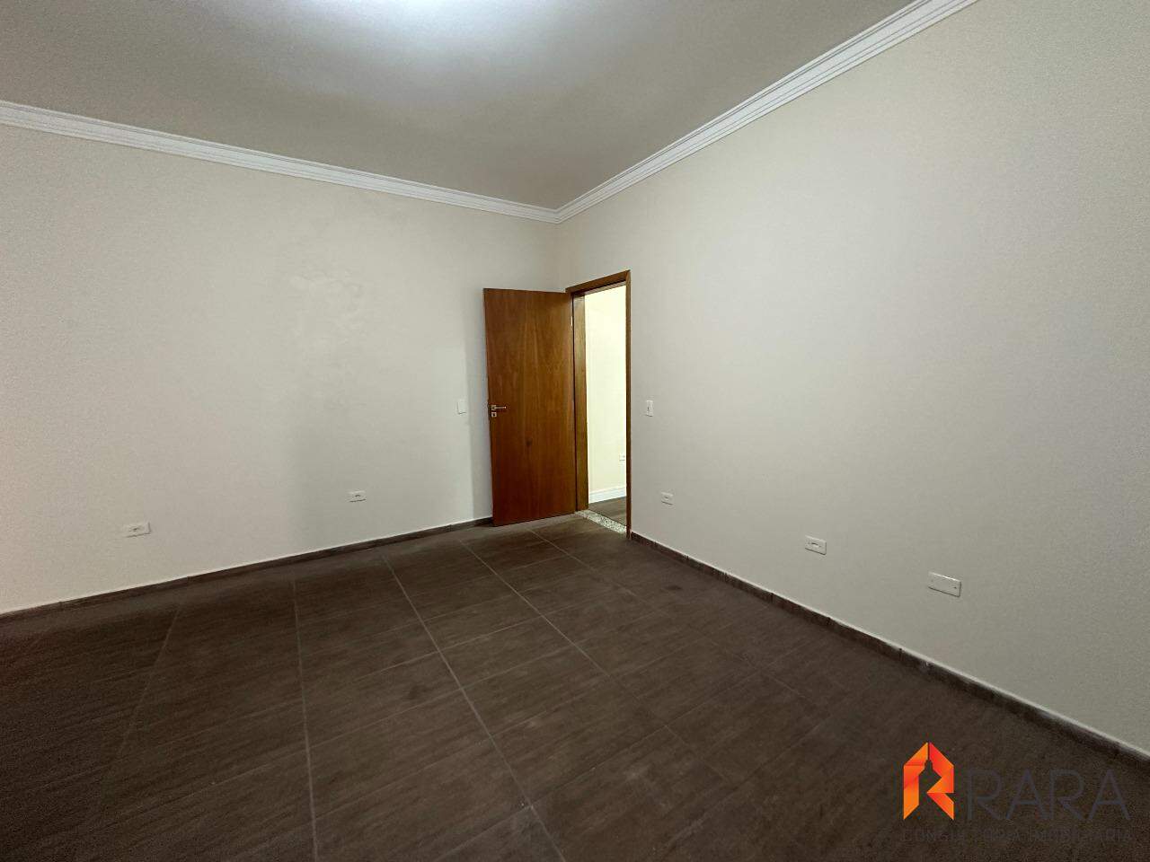 Sobrado para alugar com 5 quartos, 270m² - Foto 7