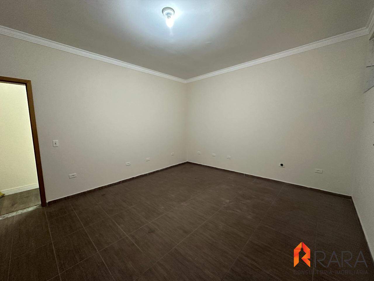 Sobrado para alugar com 5 quartos, 270m² - Foto 4