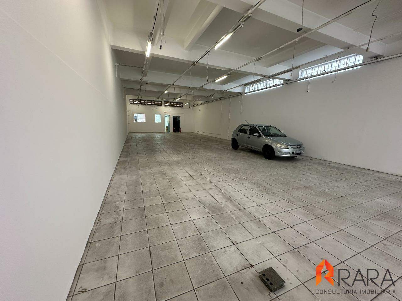 Loja-Salão para alugar, 450m² - Foto 2