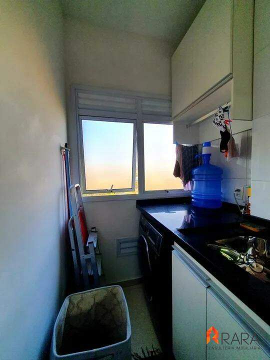 Apartamento à venda com 2 quartos, 64m² - Foto 11