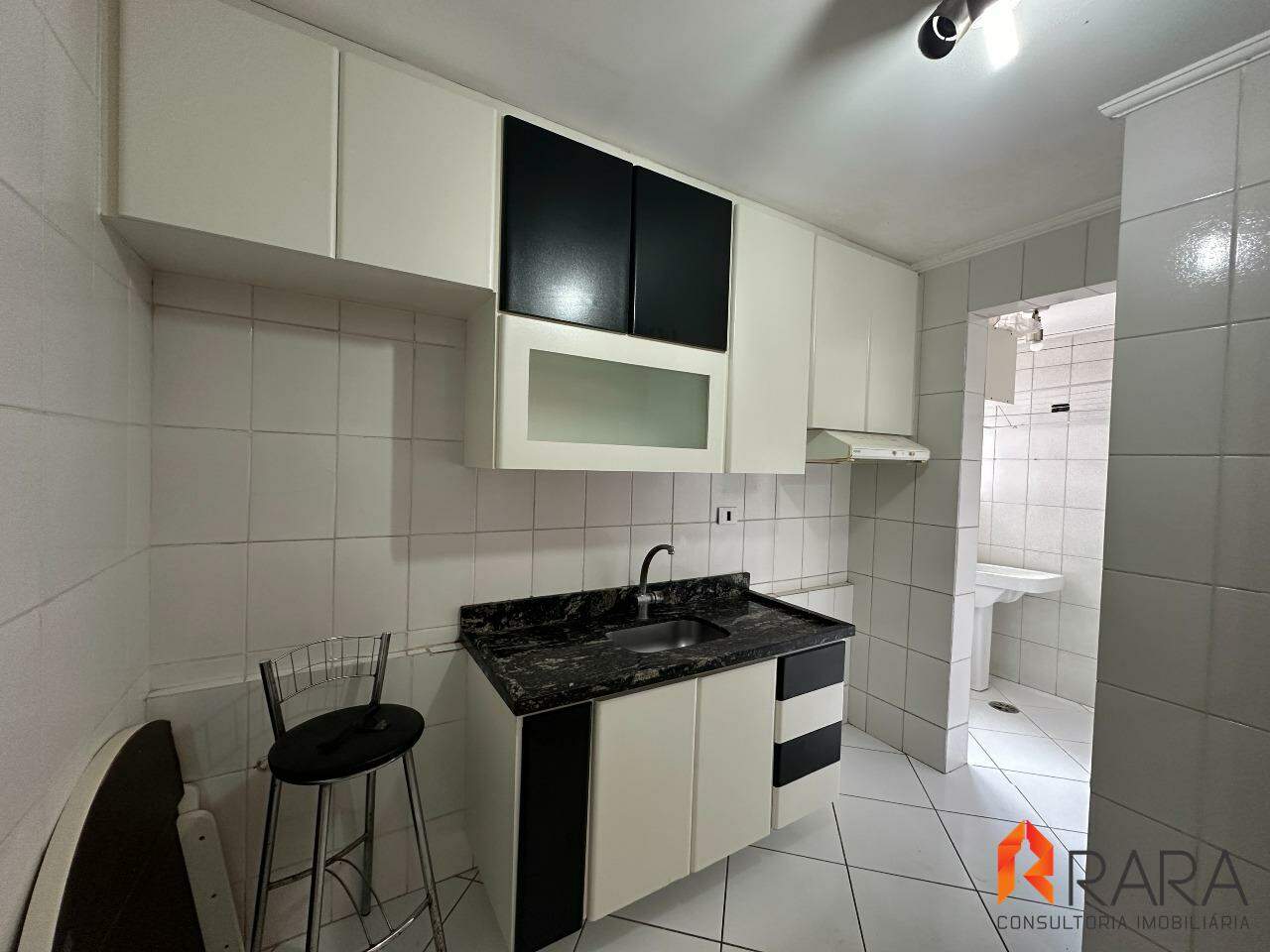 Apartamento à venda com 2 quartos, 76m² - Foto 11