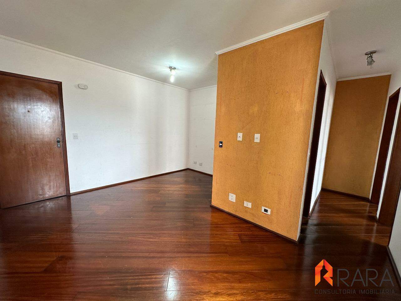 Apartamento à venda com 2 quartos, 76m² - Foto 2