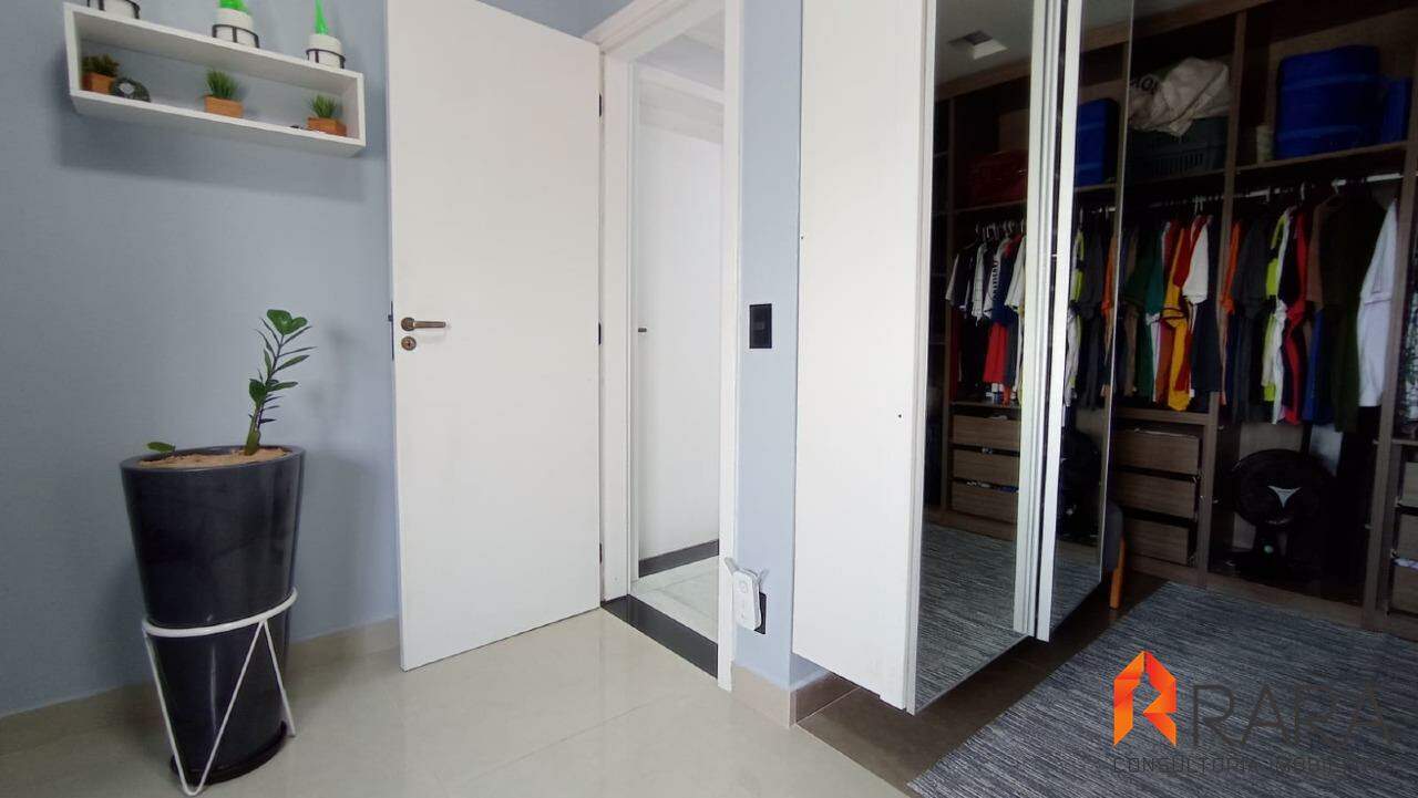 Apartamento à venda com 3 quartos, 158m² - Foto 11