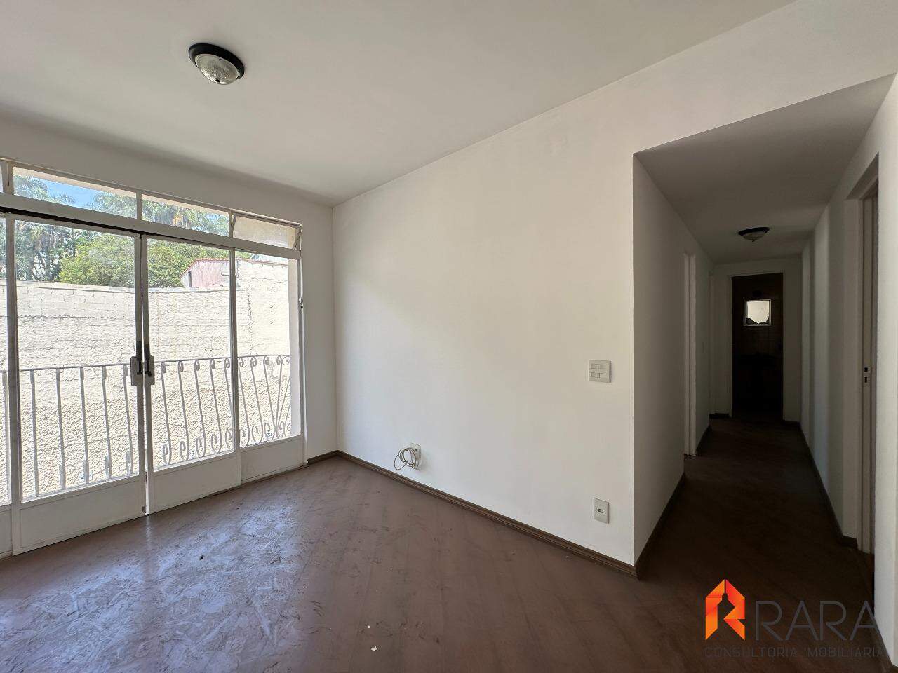 Apartamento para alugar com 2 quartos, 85m² - Foto 2