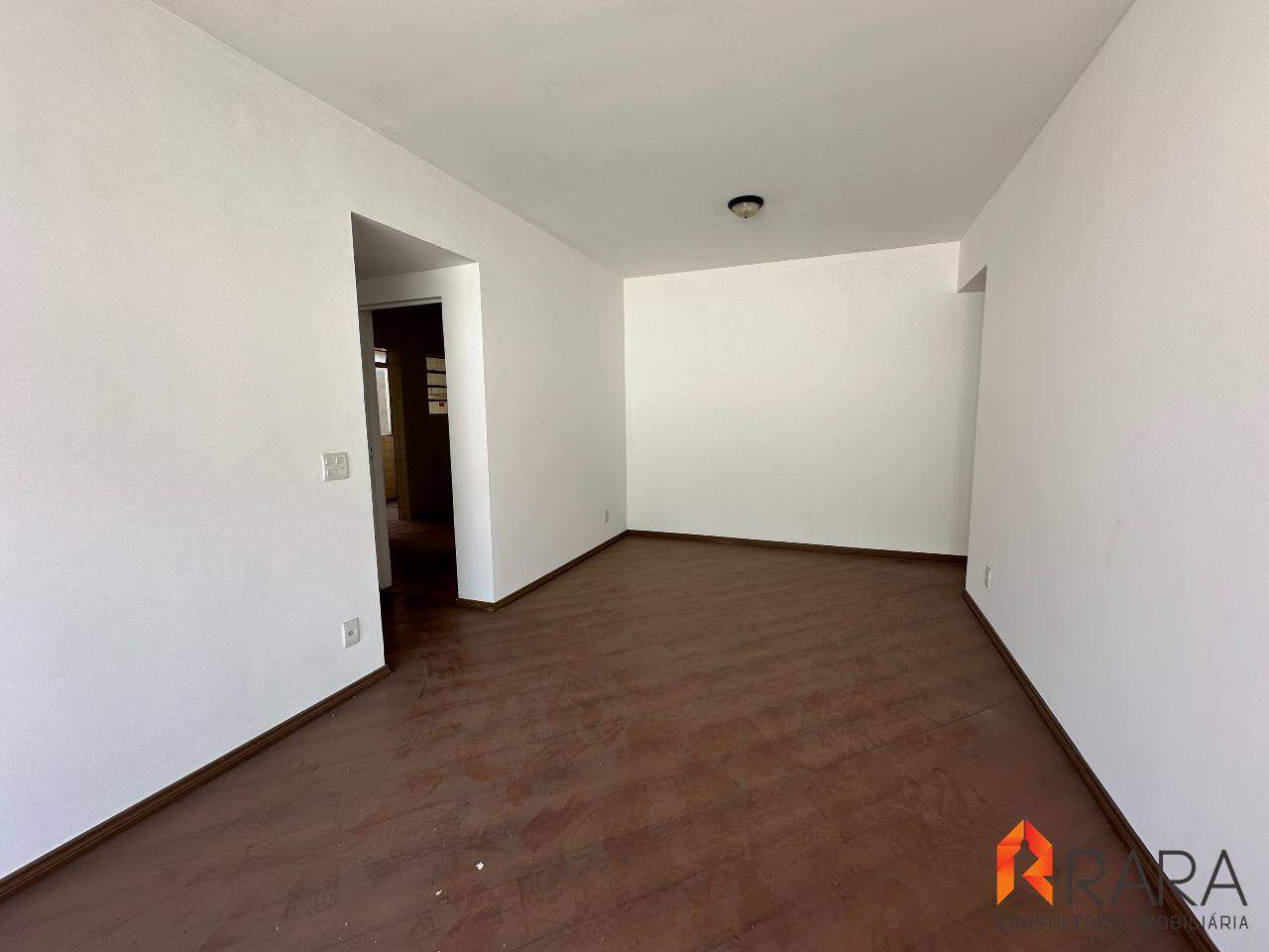 Apartamento para alugar com 2 quartos, 85m² - Foto 1