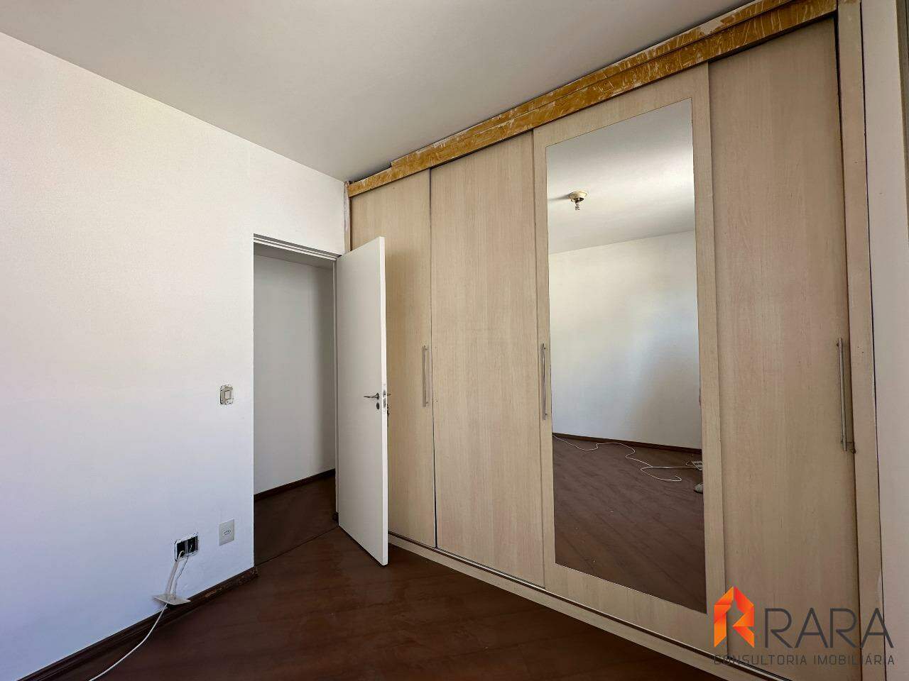 Apartamento para alugar com 2 quartos, 85m² - Foto 8