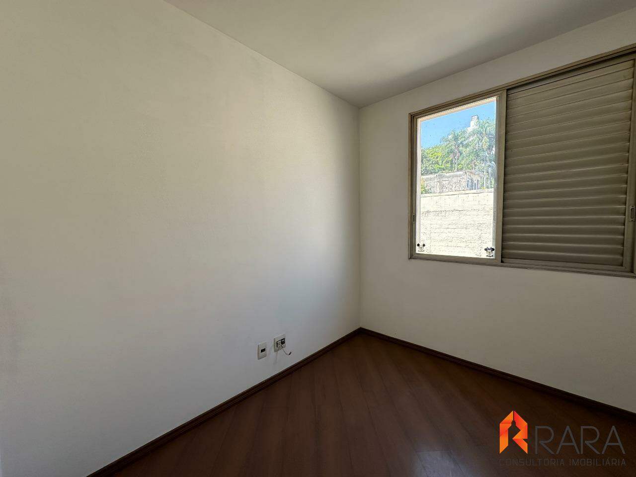 Apartamento para alugar com 2 quartos, 85m² - Foto 7