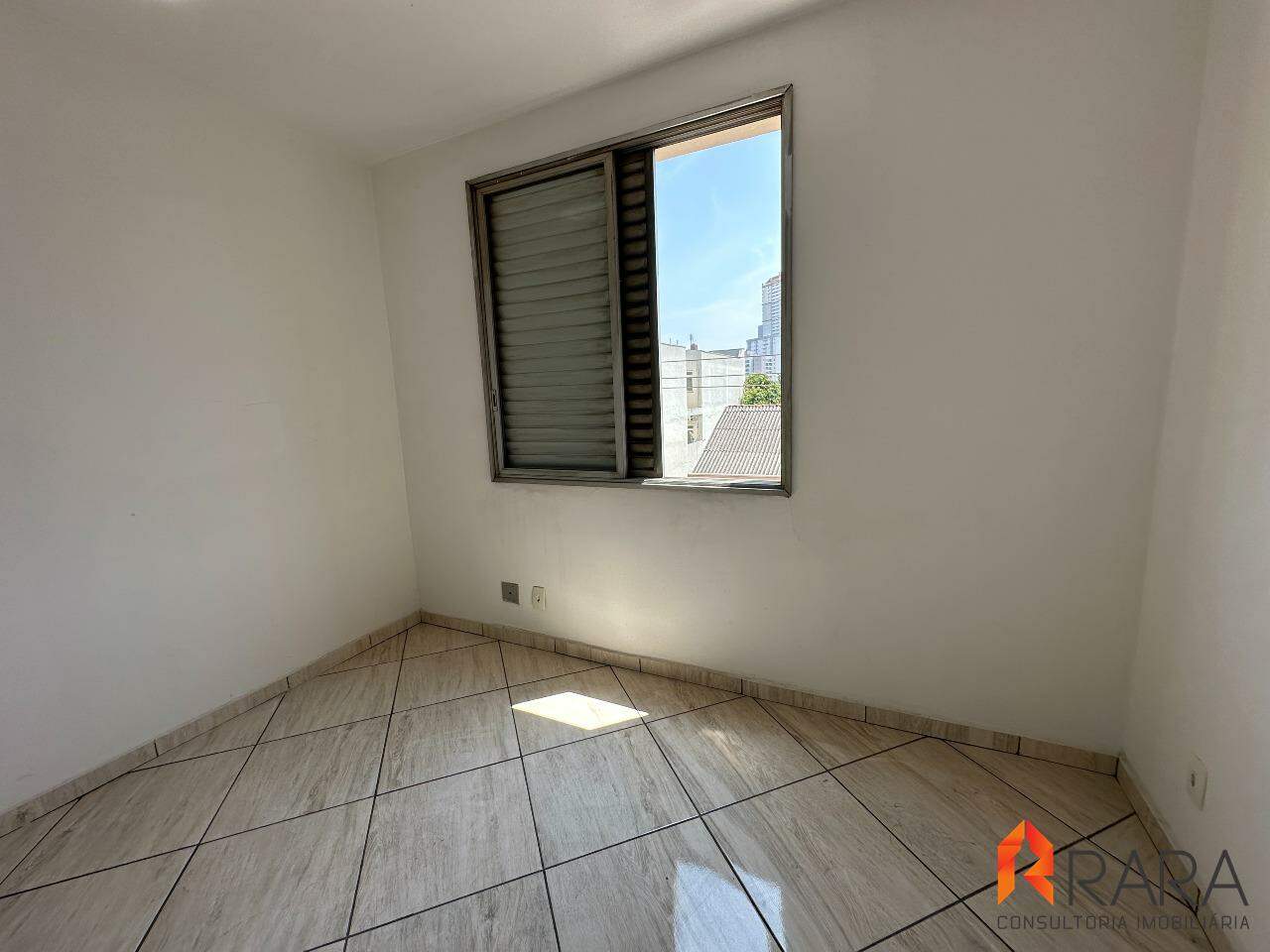 Apartamento para alugar com 2 quartos, 85m² - Foto 6